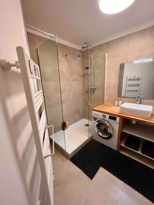 Apartment 4 Pers, Cdg Aeroport, Parc Des Expositions, *